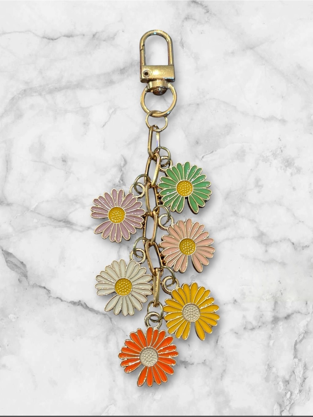 Multicolor Daisy Charm Keychain - Gold Tone